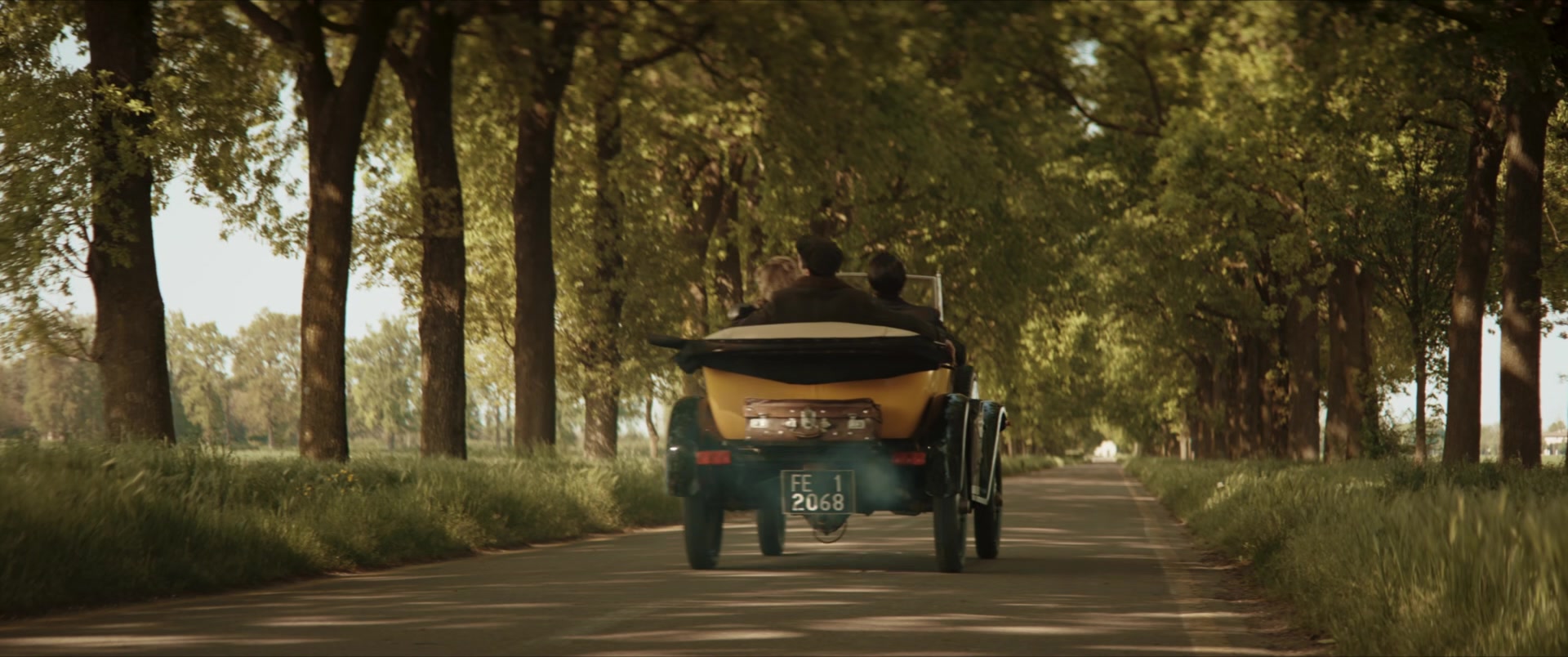 Lamborghini_The_Man_Behind_the_Legend_1080p_001416.jpg