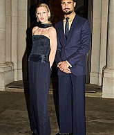 hannahvdw_lfw_28529.jpg