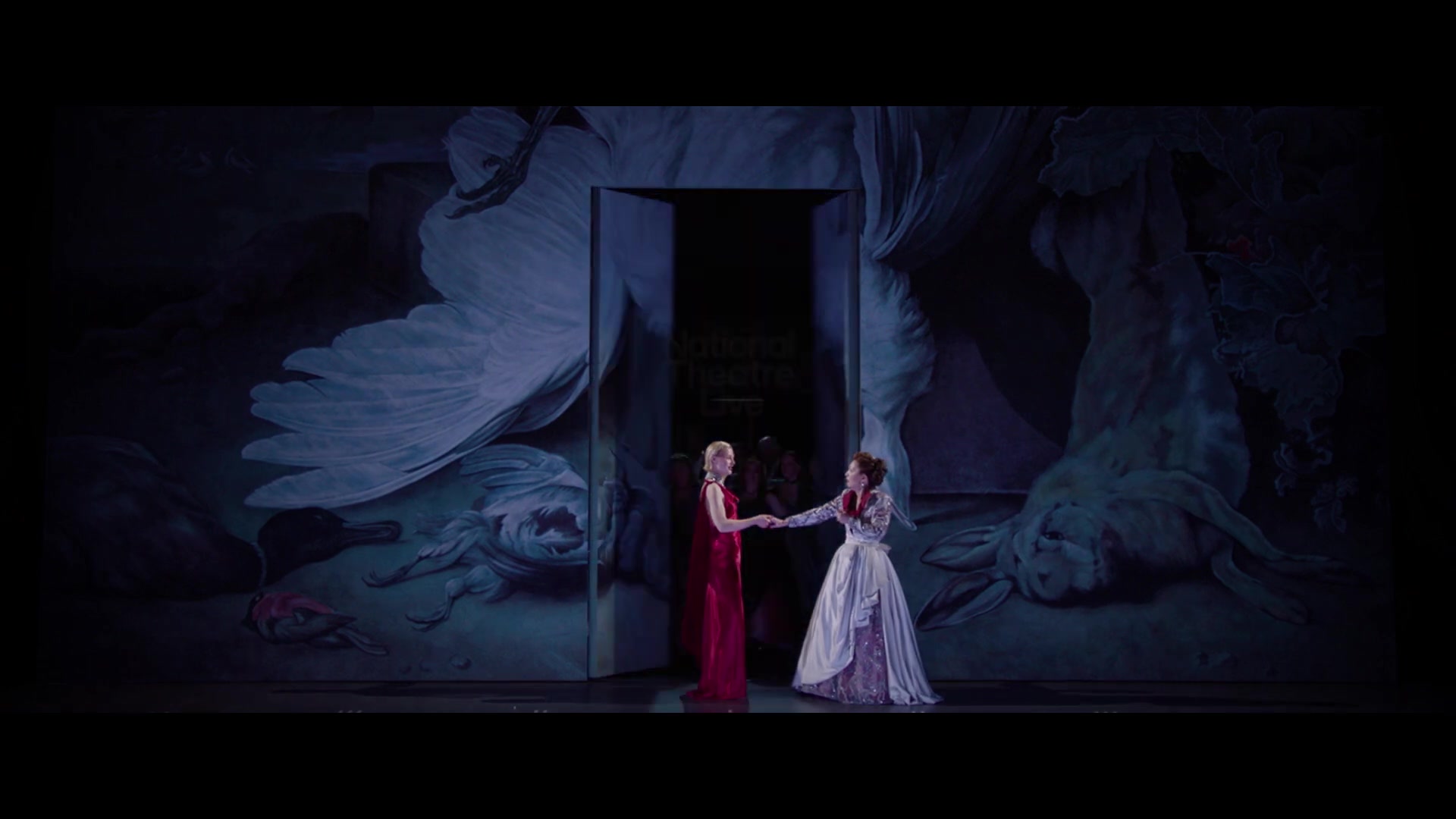 hannahvdwnetwork_lesliaisonsdangereuses_officialtrailer_000005.jpg