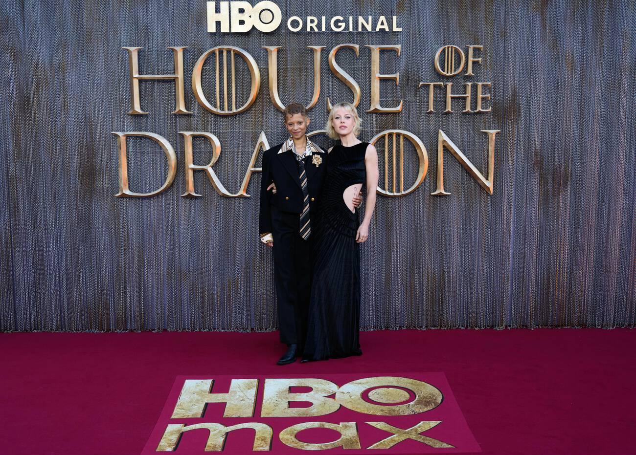 hannahvdwnetwork_housedragons3premierelondon_281029.jpg