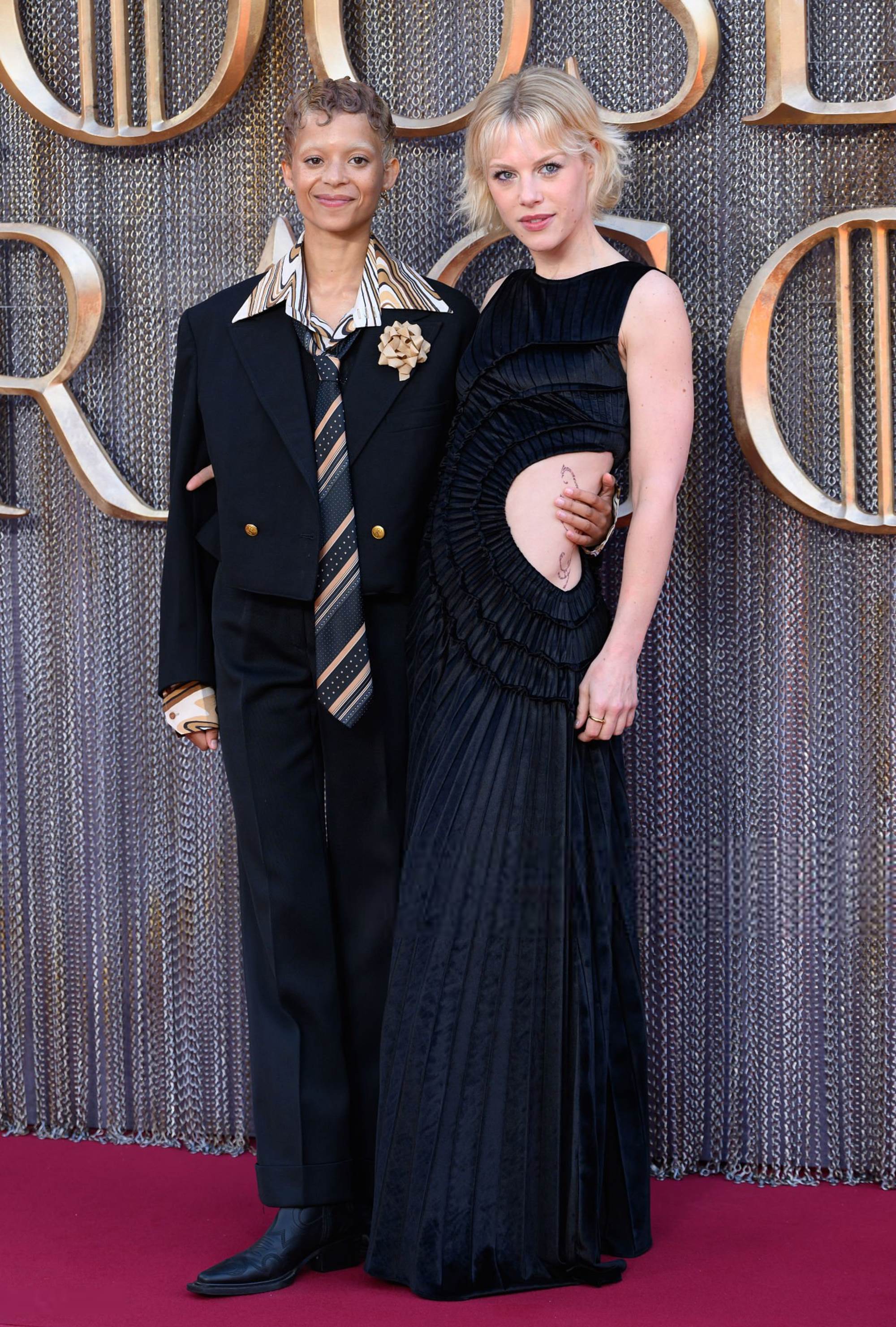 hannahvdwnetwork_housedragons3premierelondon_282129.jpg
