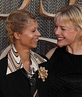 hannahvdwnetwork_housedragons3premierelondon_282829.jpg