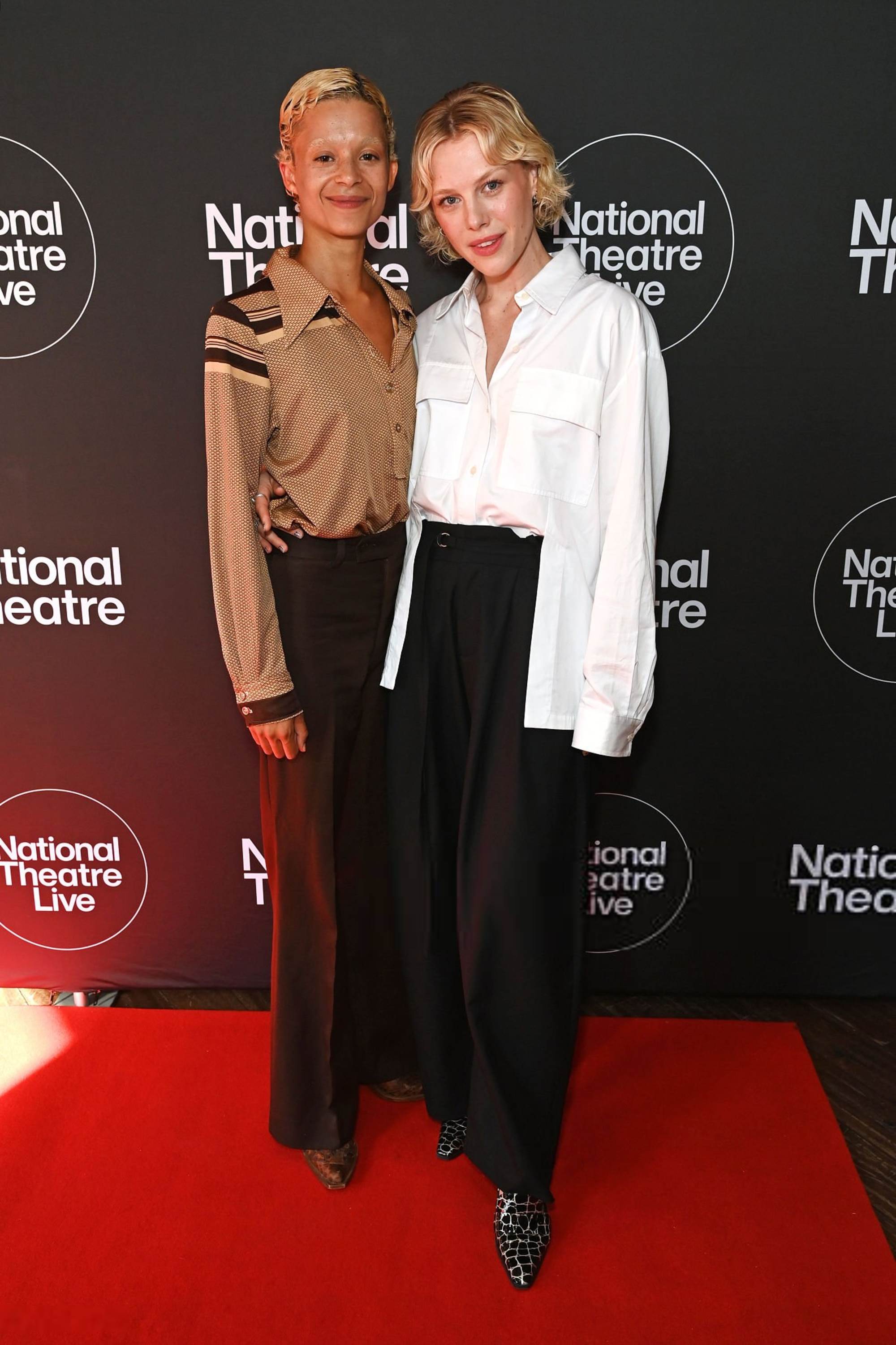 hannahvdnetwork_ntlive_premierelesliaisonsdangereuses_june26_28729.jpg