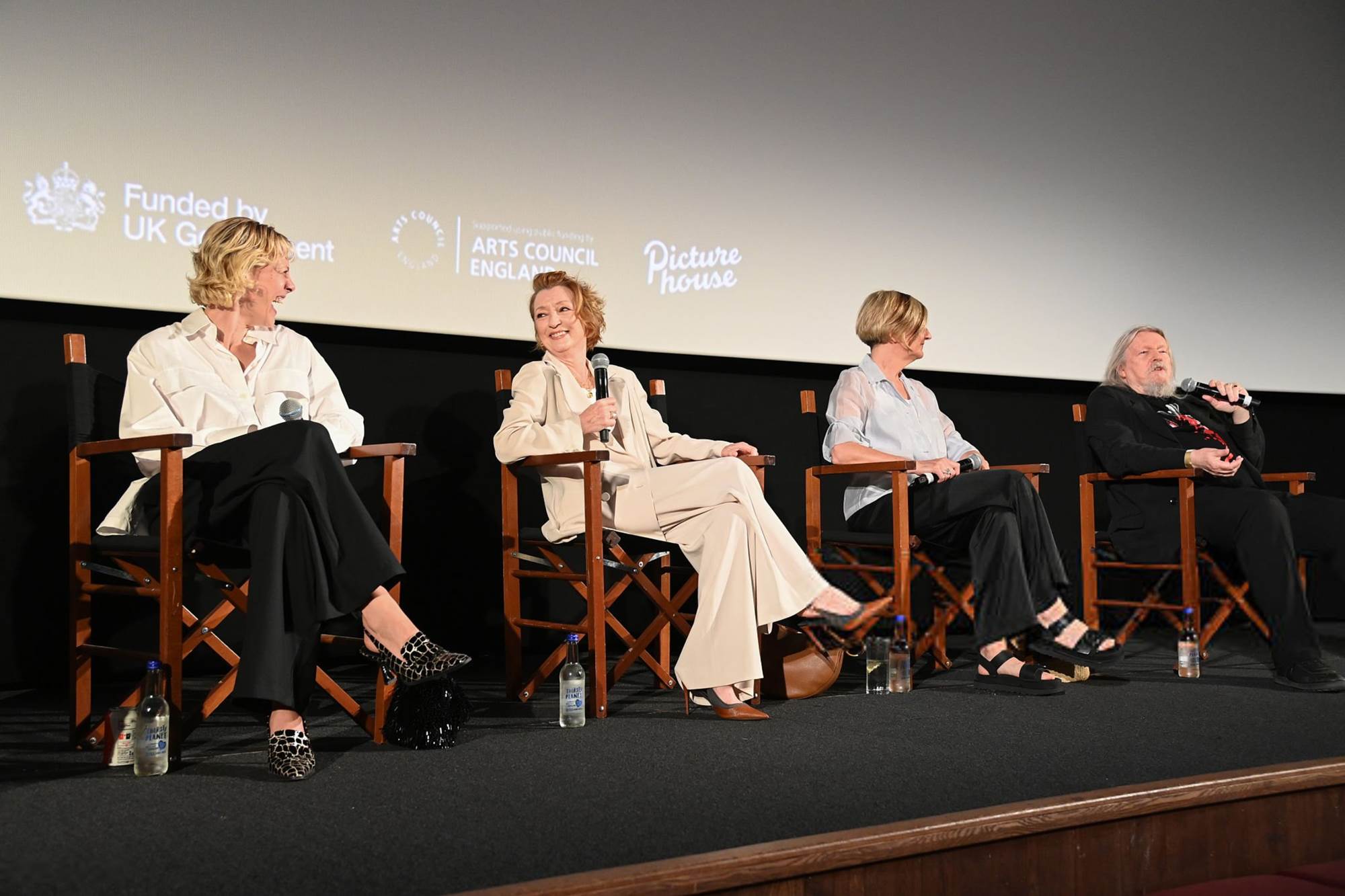hannahvdnetwork_ntlive_premierelesliaisonsdangereuses_june26_281129.jpg