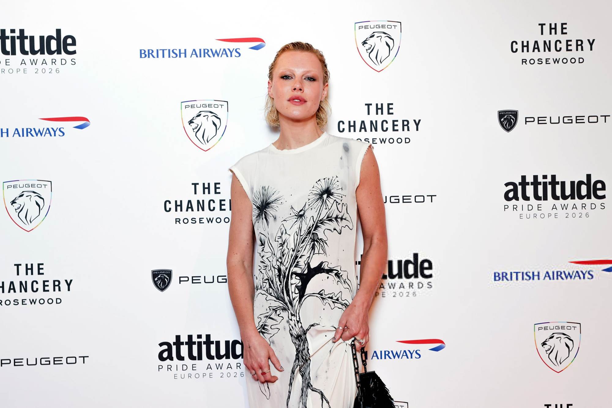 hannahvdwnetwork_peugeotattitudeprideawards_july26_28829.jpg