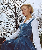 RaeFarrow_Set004_28129.jpg