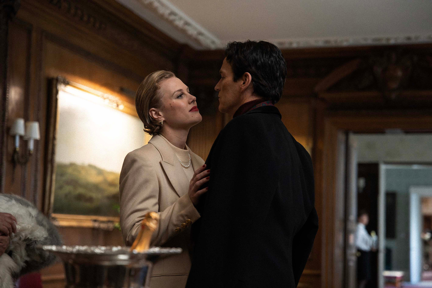 SexyBeast_1x06_Stills_HQ.jpg