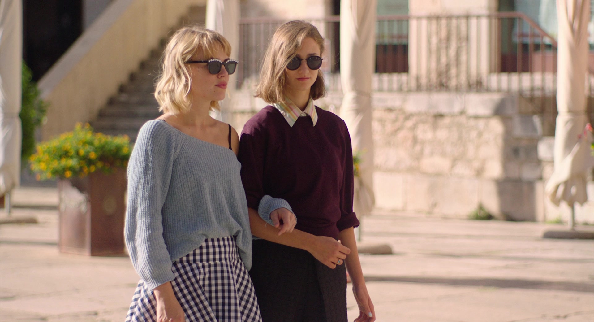 A_Little_Italian_Vacation_2021_1080p__00535.jpg