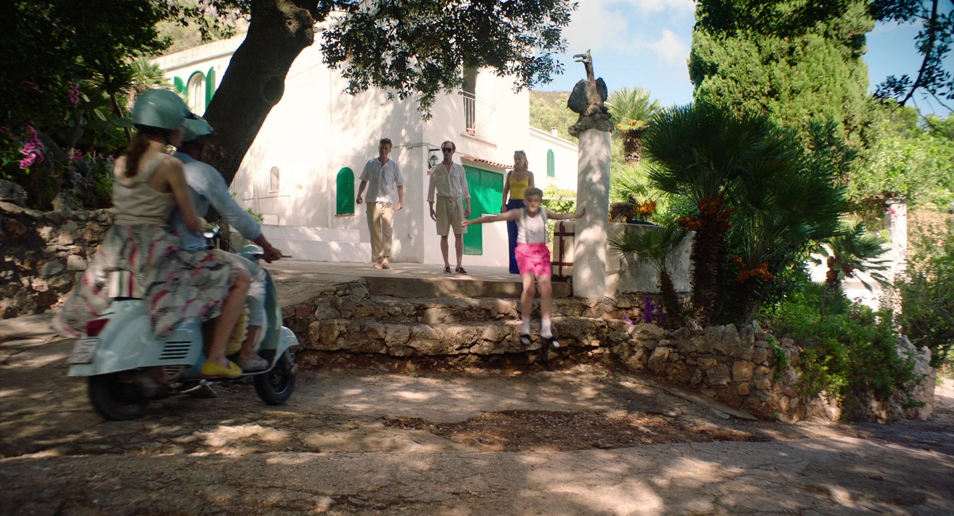 A_Little_Italian_Vacation_2021_1080p__01315.jpg