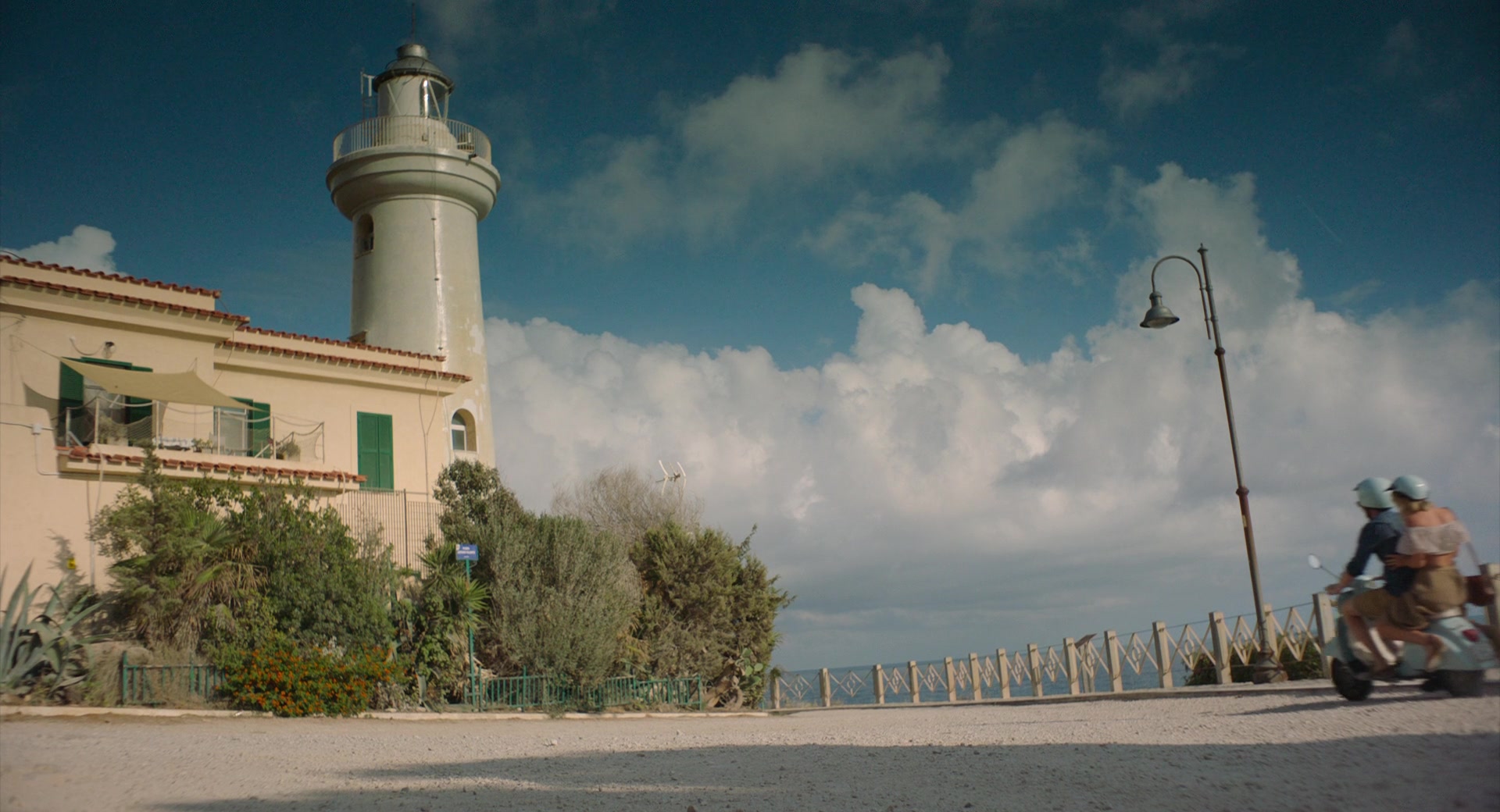 A_Little_Italian_Vacation_2021_1080p__03227.jpg