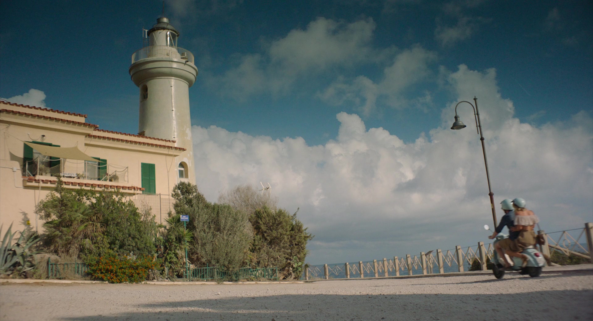 A_Little_Italian_Vacation_2021_1080p__03228.jpg