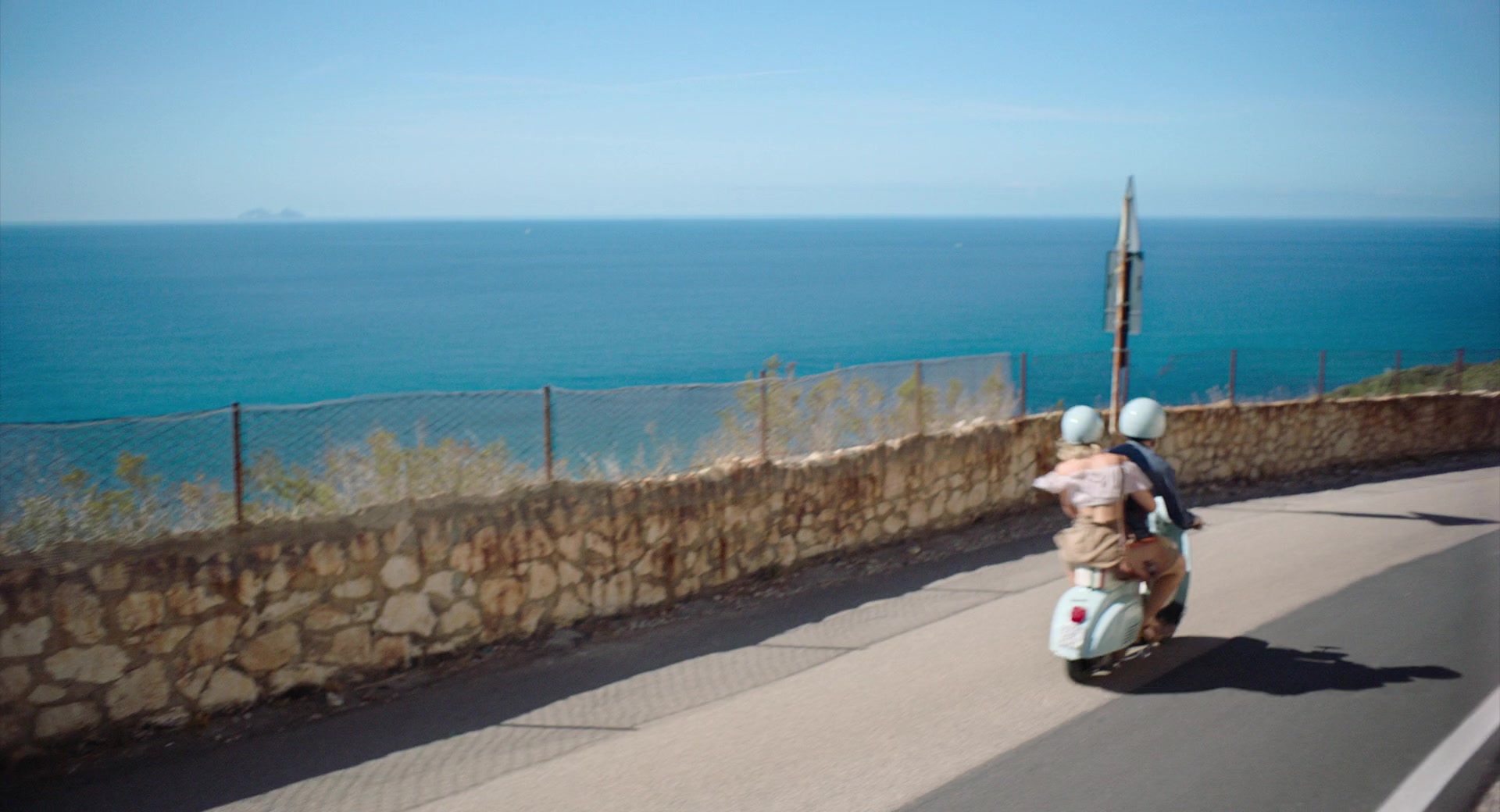 A_Little_Italian_Vacation_2021_1080p__03876.jpg