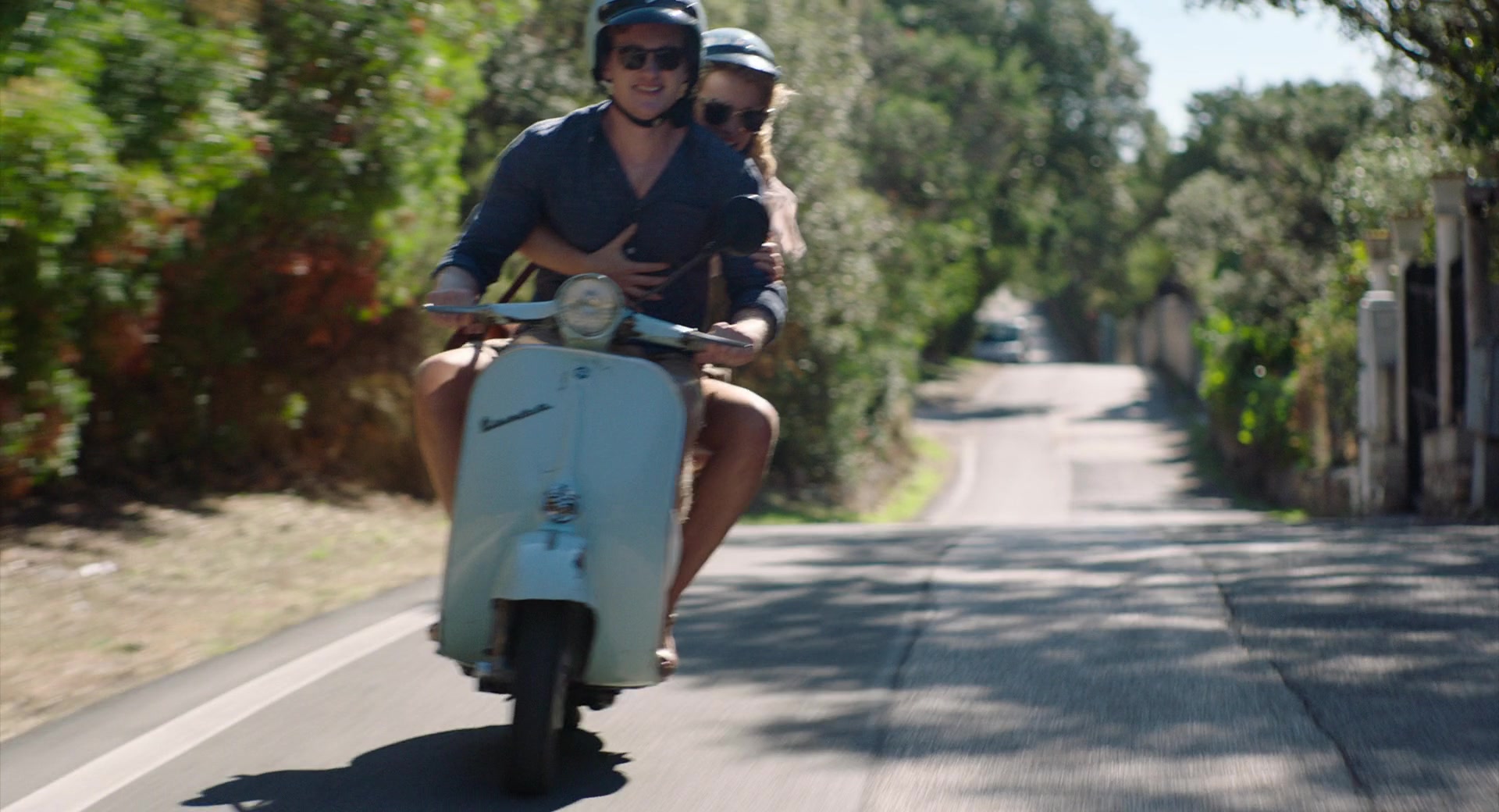 A_Little_Italian_Vacation_2021_1080p__03891.jpg