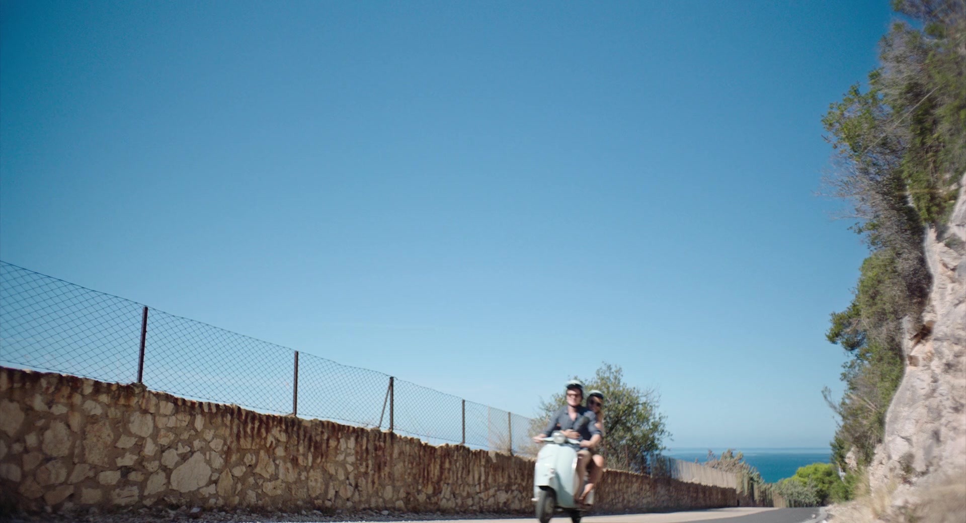 A_Little_Italian_Vacation_2021_1080p__03893.jpg