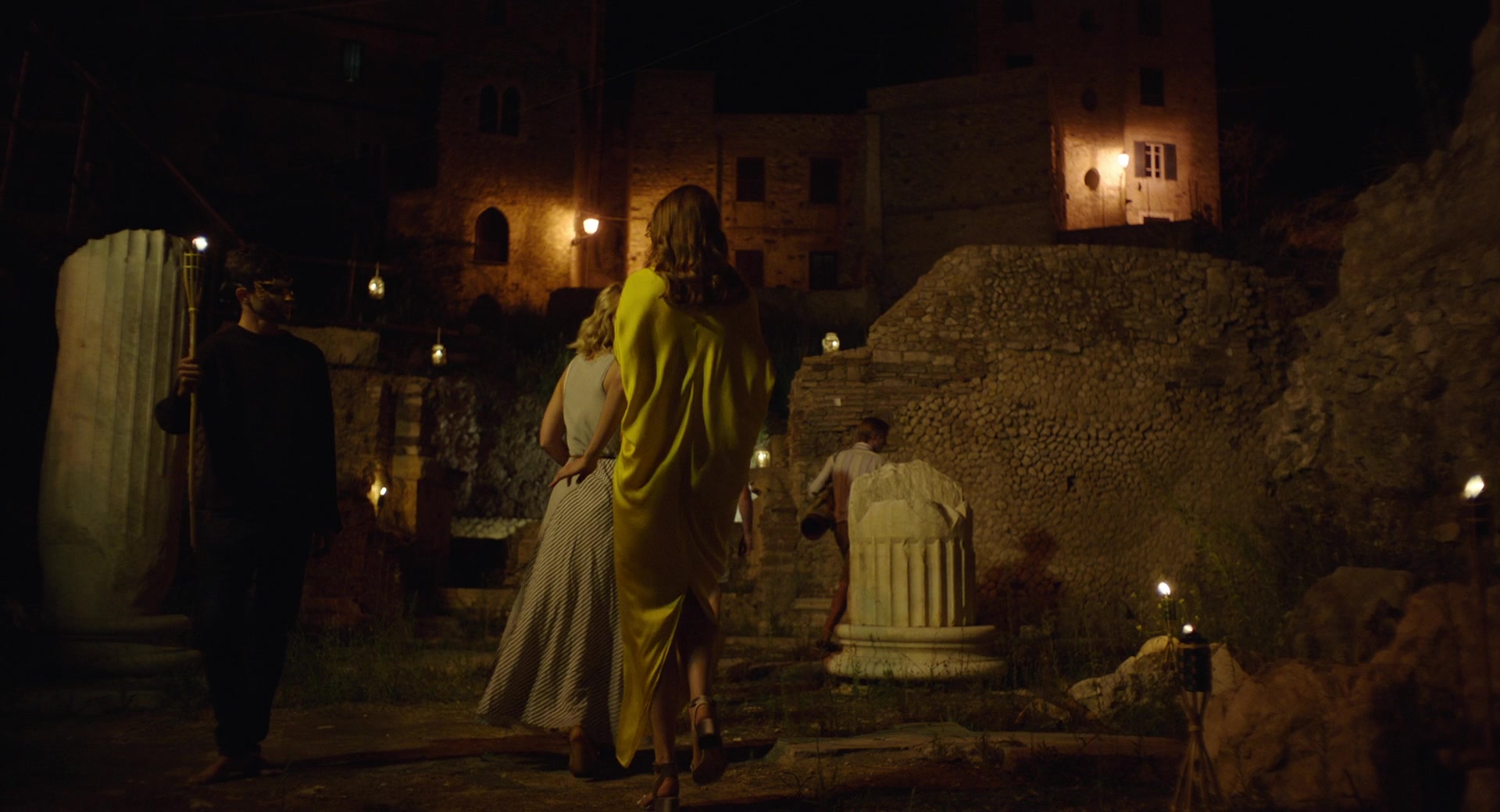 A_Little_Italian_Vacation_2021_1080p__04484.jpg