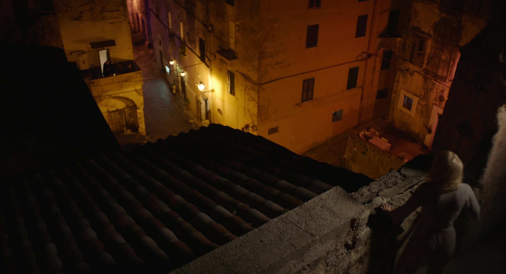 A_Little_Italian_Vacation_2021_1080p__09561.jpg