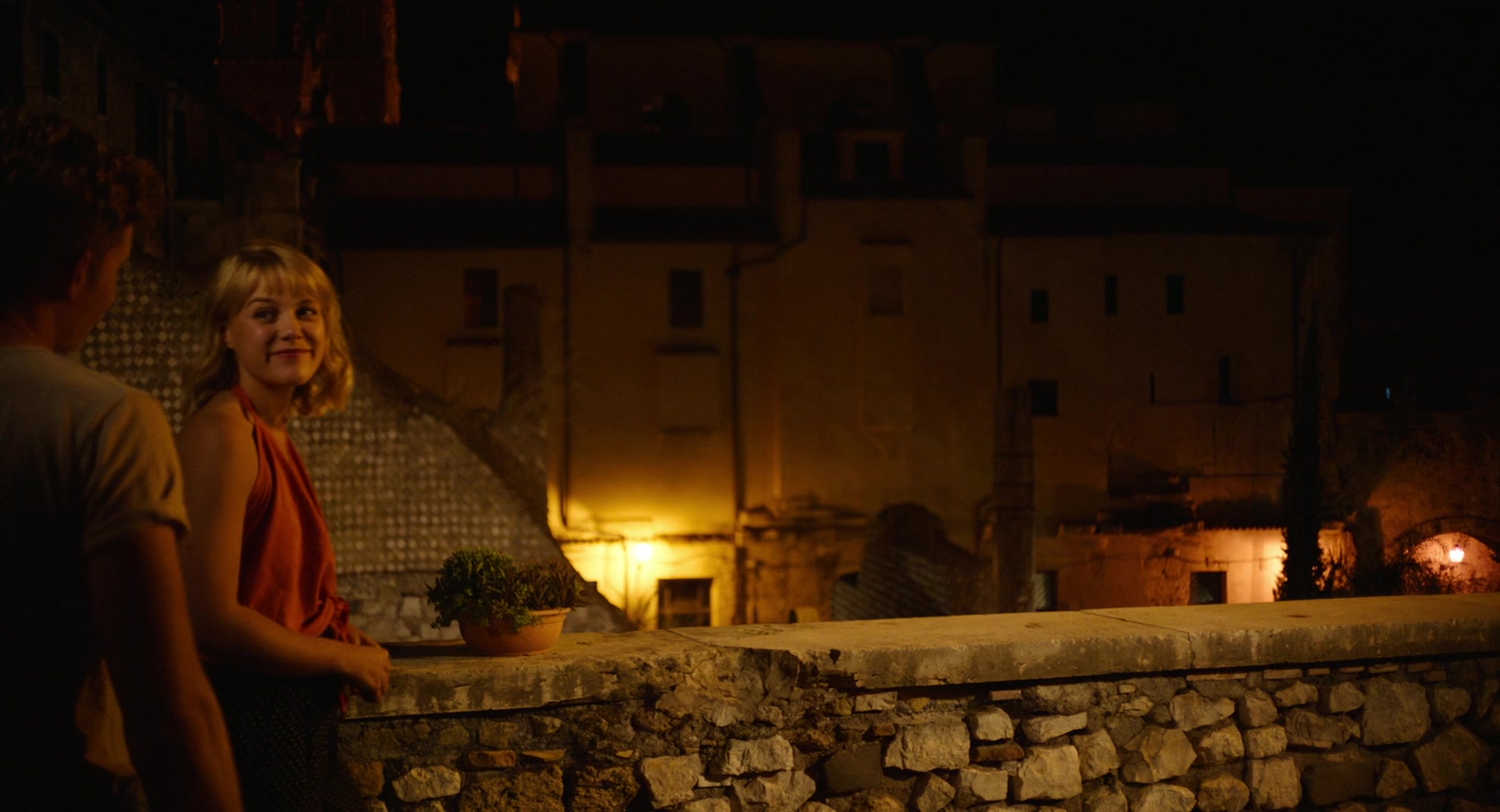 A_Little_Italian_Vacation_2021_1080p__10102.jpg