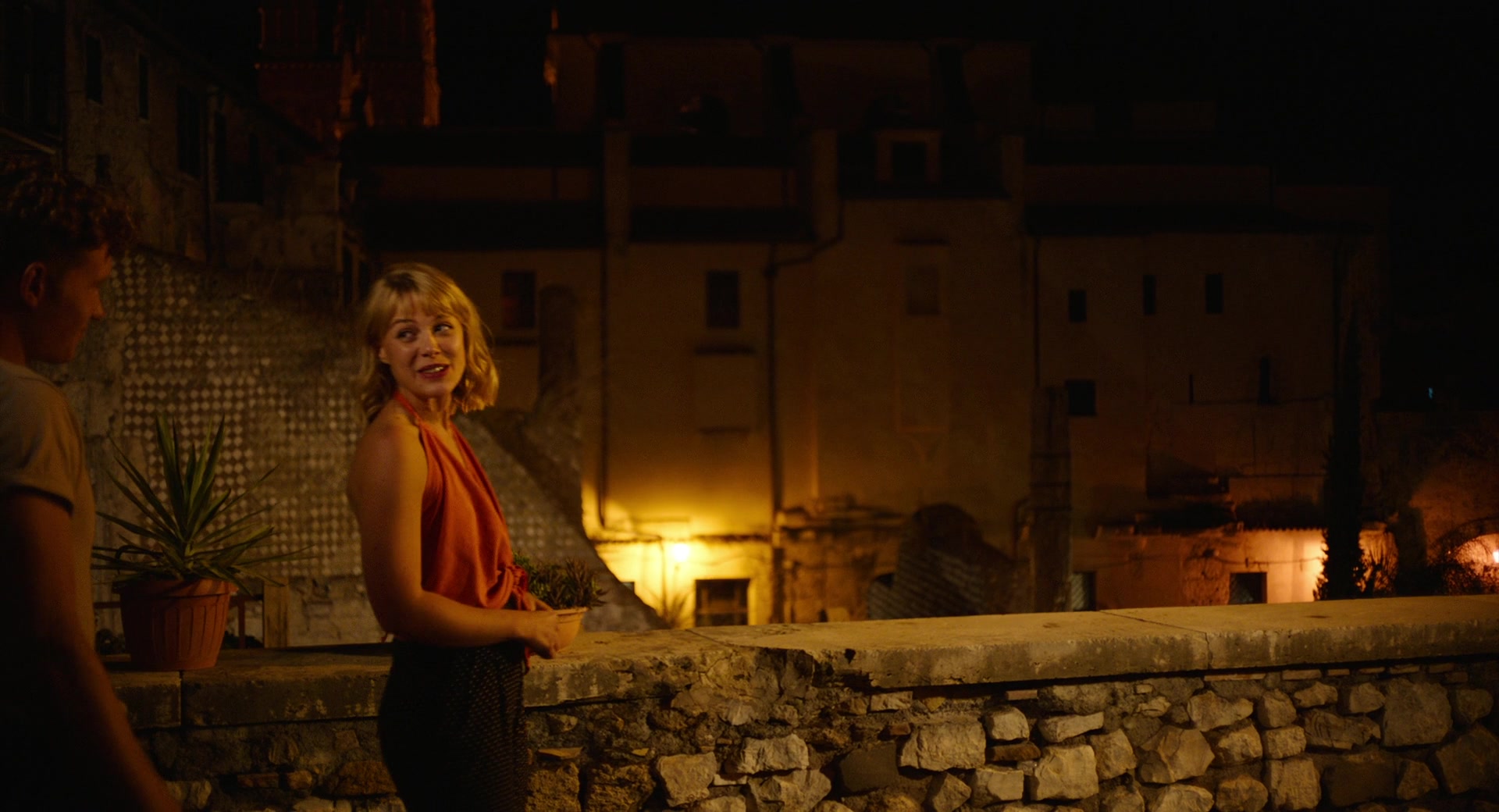 A_Little_Italian_Vacation_2021_1080p__10104.jpg