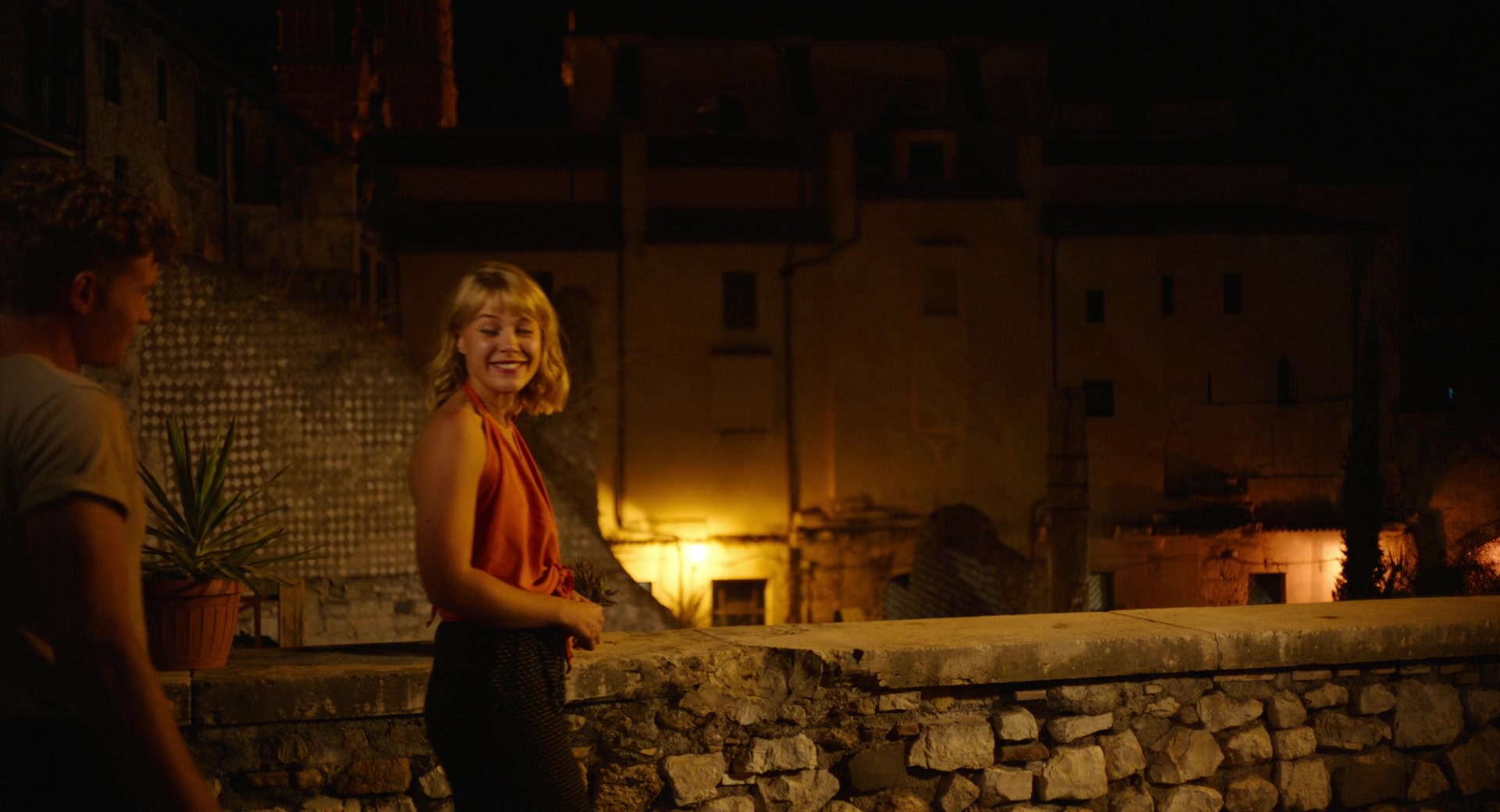 A_Little_Italian_Vacation_2021_1080p__10105.jpg