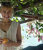 A_Little_Italian_Vacation_2021_1080p__02325.jpg