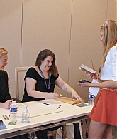 ATOW_AutographSession_28529.jpg