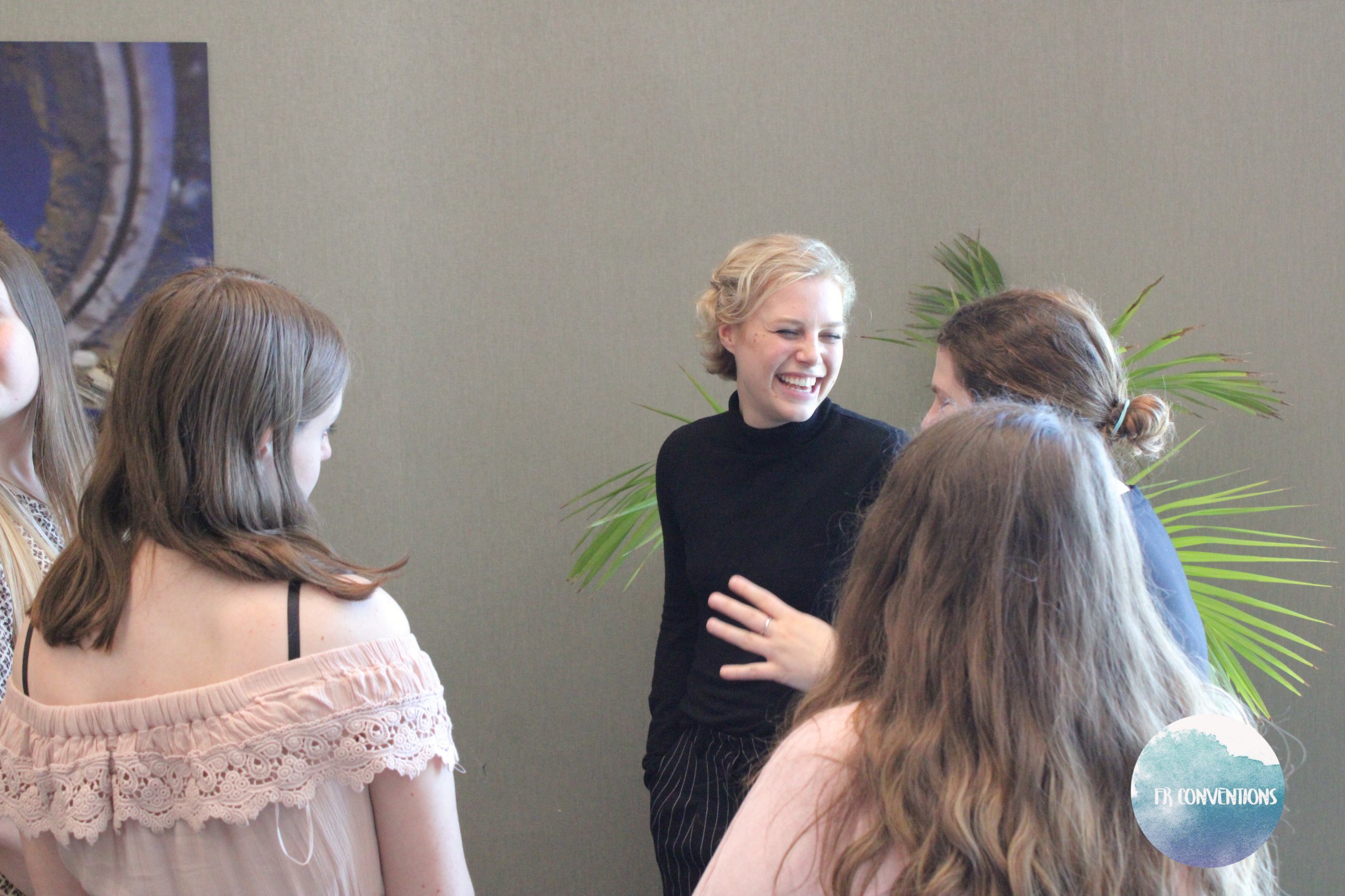ATOW_AutographySession_May15_282129.jpg